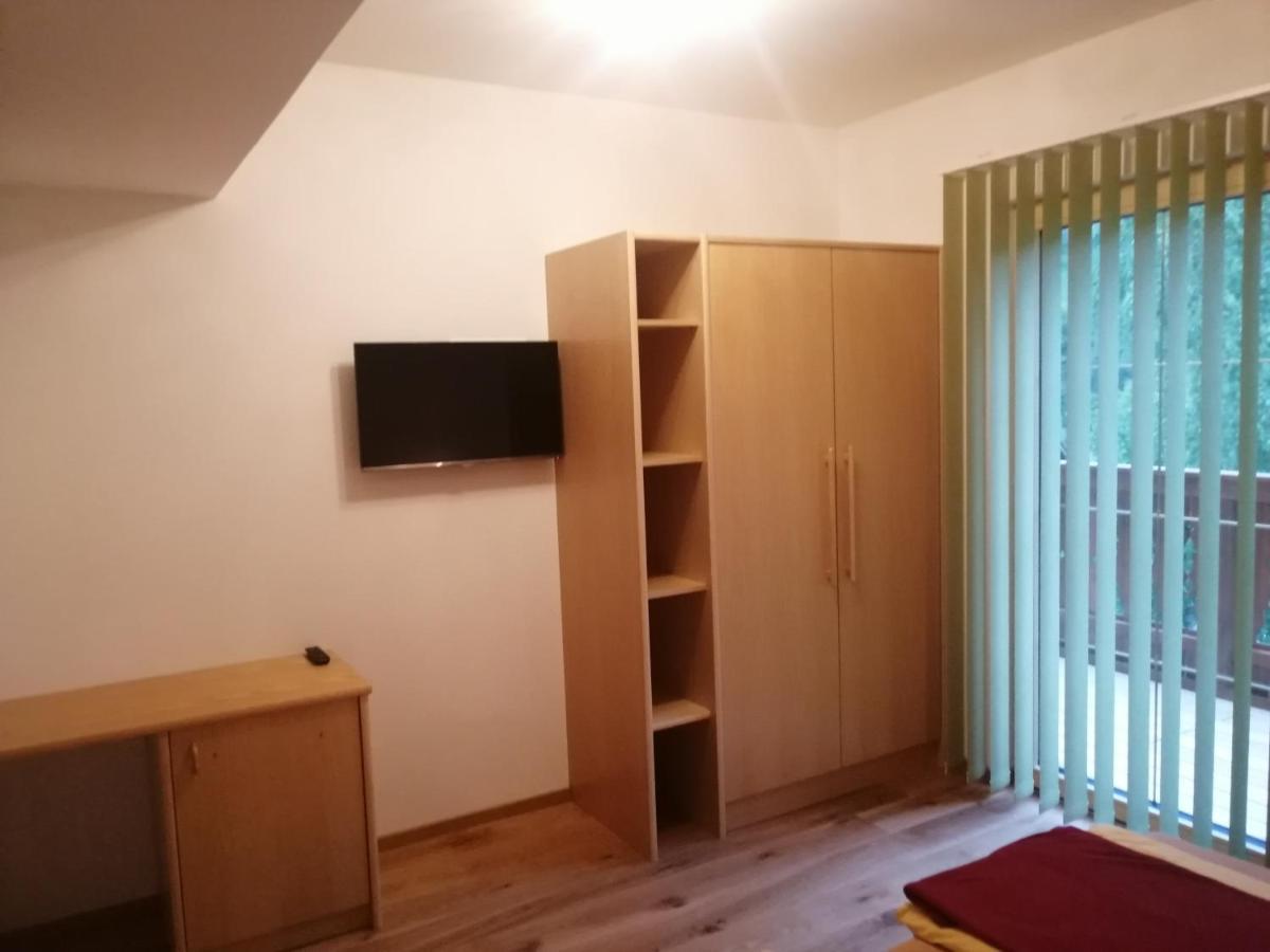 Ferienhof Gindl Und Gaestehaus Gindl Tauplitz Bagian luar foto