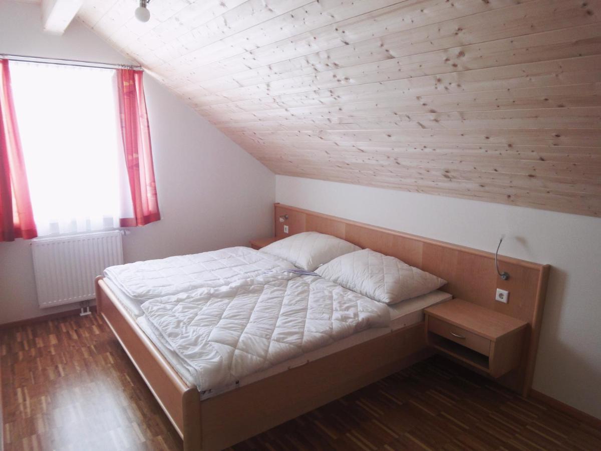 Ferienhof Gindl Und Gaestehaus Gindl Tauplitz Bagian luar foto